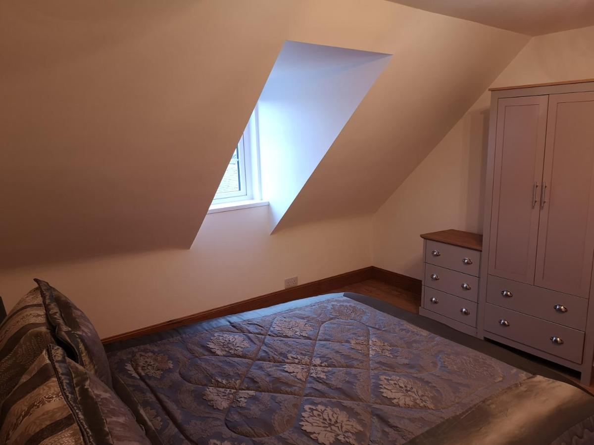 Attic Floor Apartment, City Centre Inverness Dış mekan fotoğraf