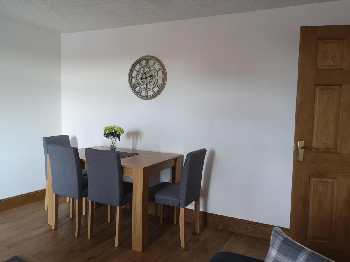 Attic Floor Apartment, City Centre Inverness Dış mekan fotoğraf